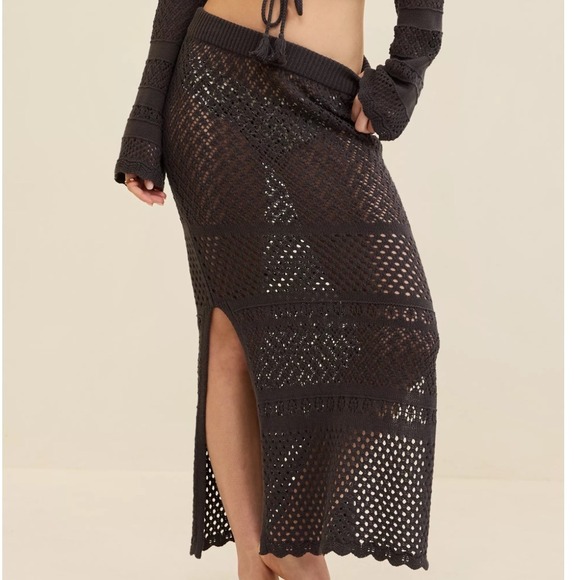 aerie Dresses & Skirts - Aerie Crochet Knit Midi Skirt‎ Gray Open Stitch Cover Up Large New With Tags
